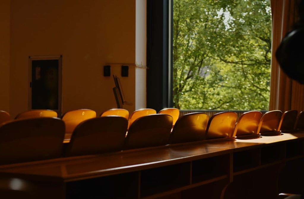 organisation des tribunaux judiciaires : découvrez la structure, les fonctions et le rôle des différentes instances judiciaires dans le système de justice.