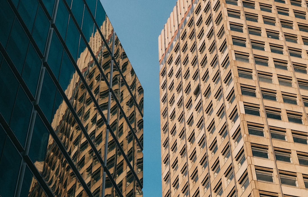 découvrez nos services bancaires innovants et sécurisés pour gérer efficacement votre argent au quotidien.